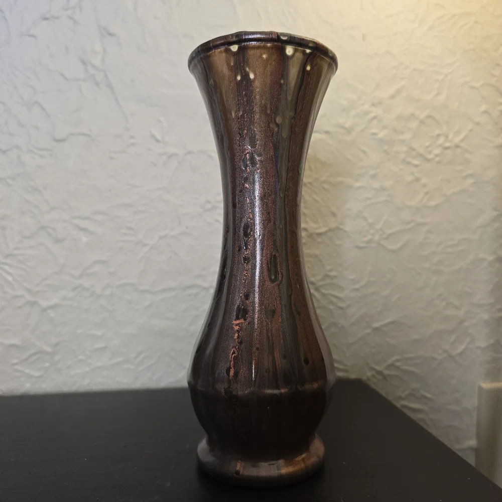 HANDCRAFTED Upcycled Glass Vase HANDPAINTED Abstract Tabletop Art Decor - Picture 4 of 17